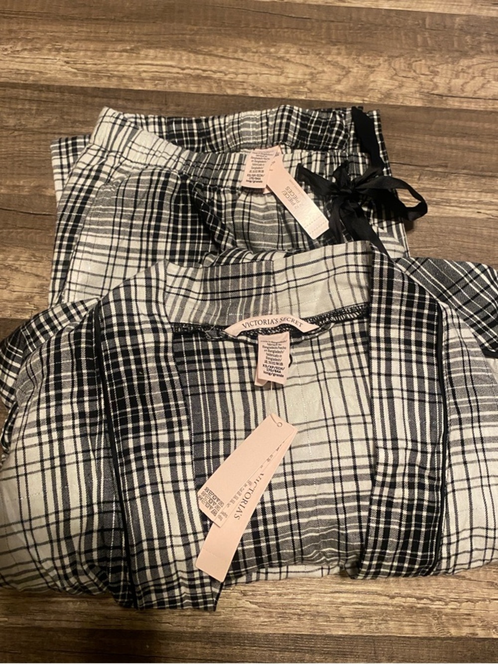 Victoria's Secret Black and White Plaid Long-Sleeve Pajama Set
